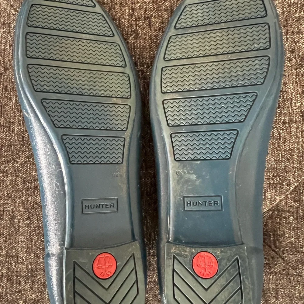 Hunter rain ballet flats. Very good condition size US 8/UK 6/EU 39 - Picture 4 of 4